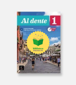 Copertina del libro "Al dente 1" raffigurante una vivace scena di strada con persone che camminano, edifici colorati e un badge giallo "biblioteca PREMIUM" al centro.